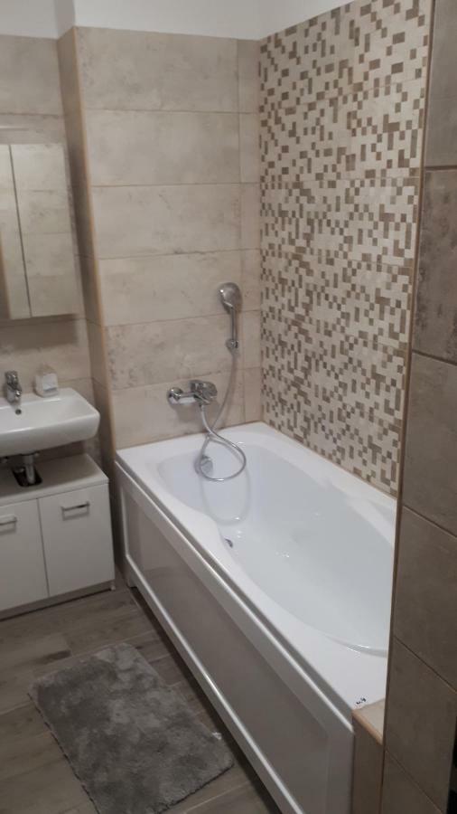 Lido riviera apartman Balatonlelle Esterno foto