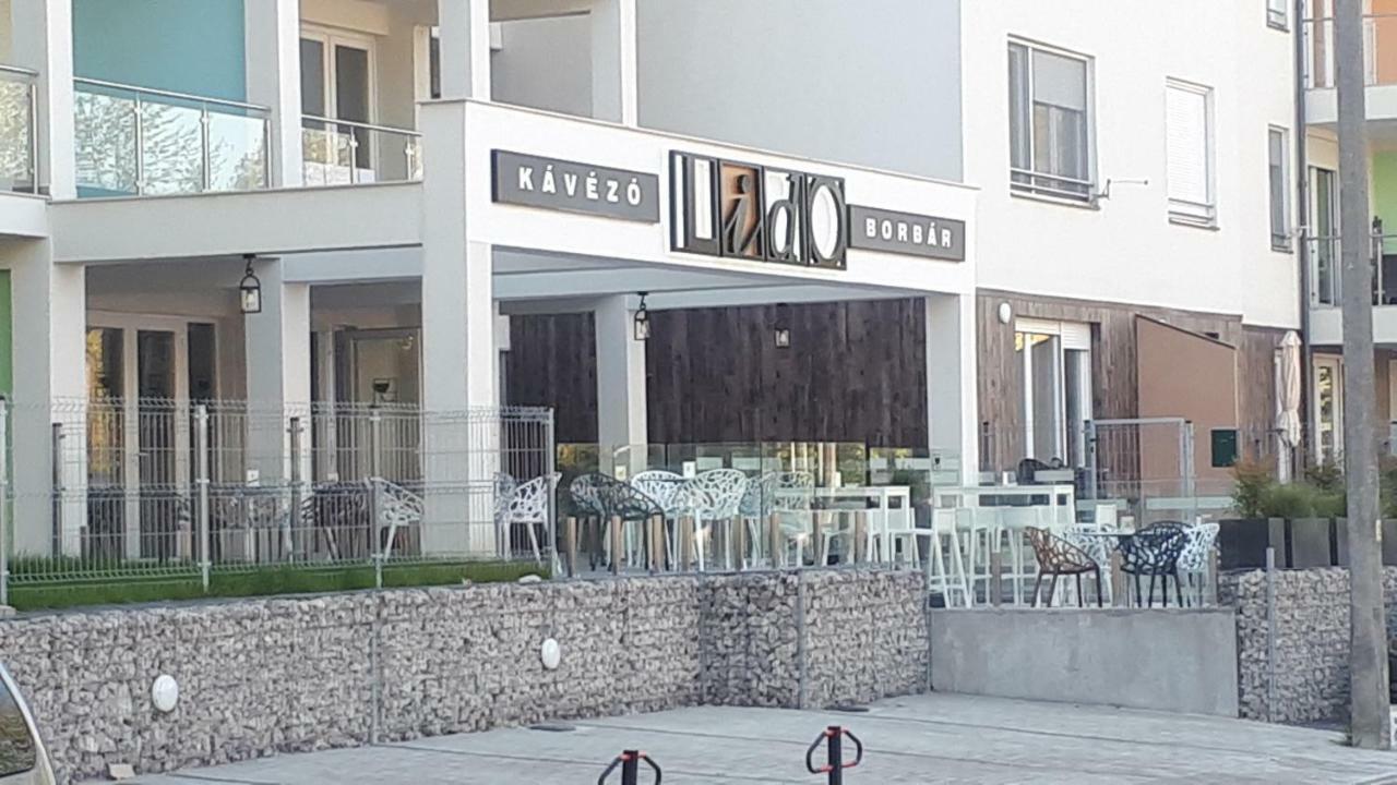 Lido riviera apartman Balatonlelle Esterno foto